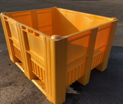 Yellow Plast Boxes