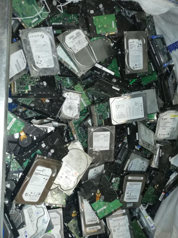 HARD DISK SCRAP WasteOutlet